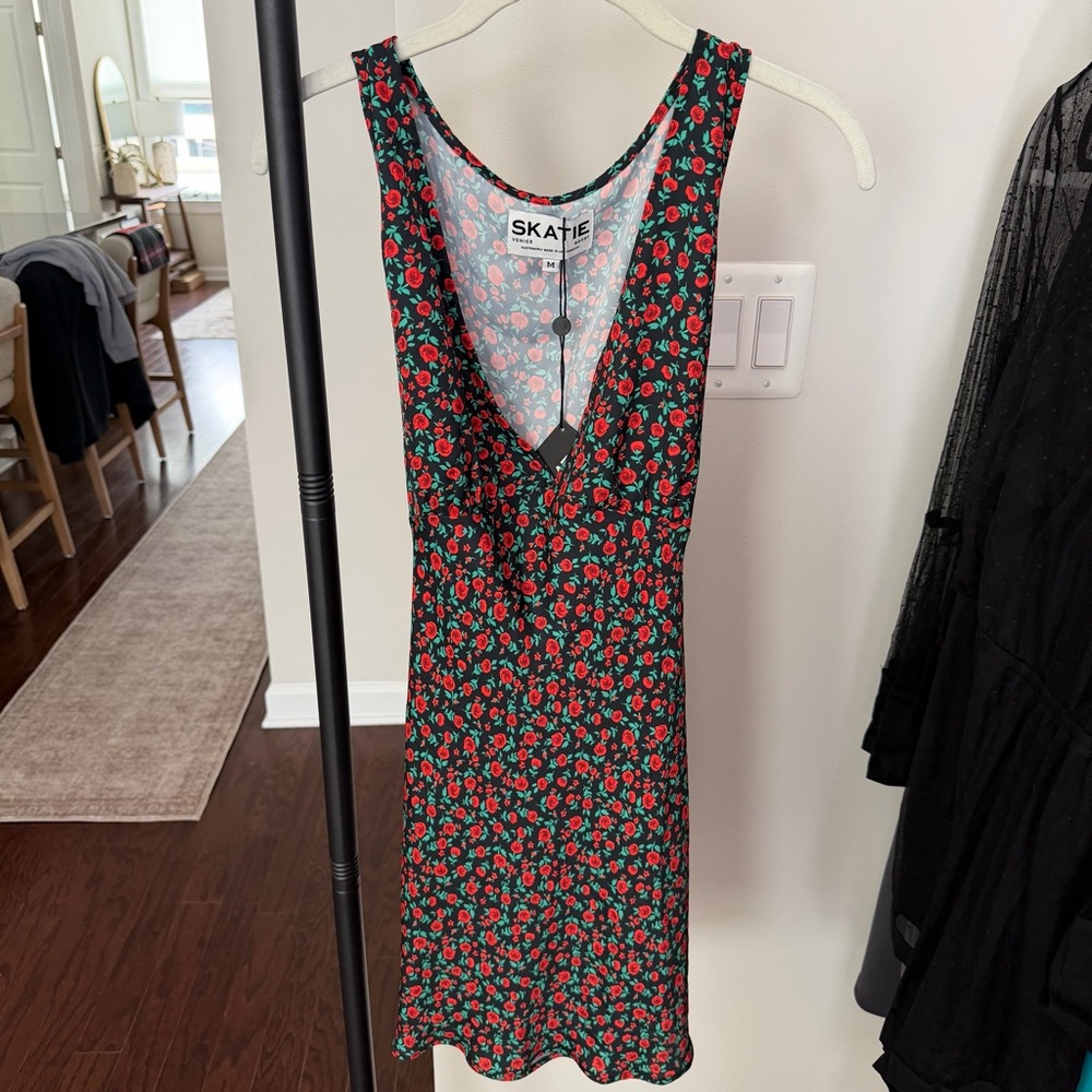 Skatie Backless Dress - Black and Red Floral